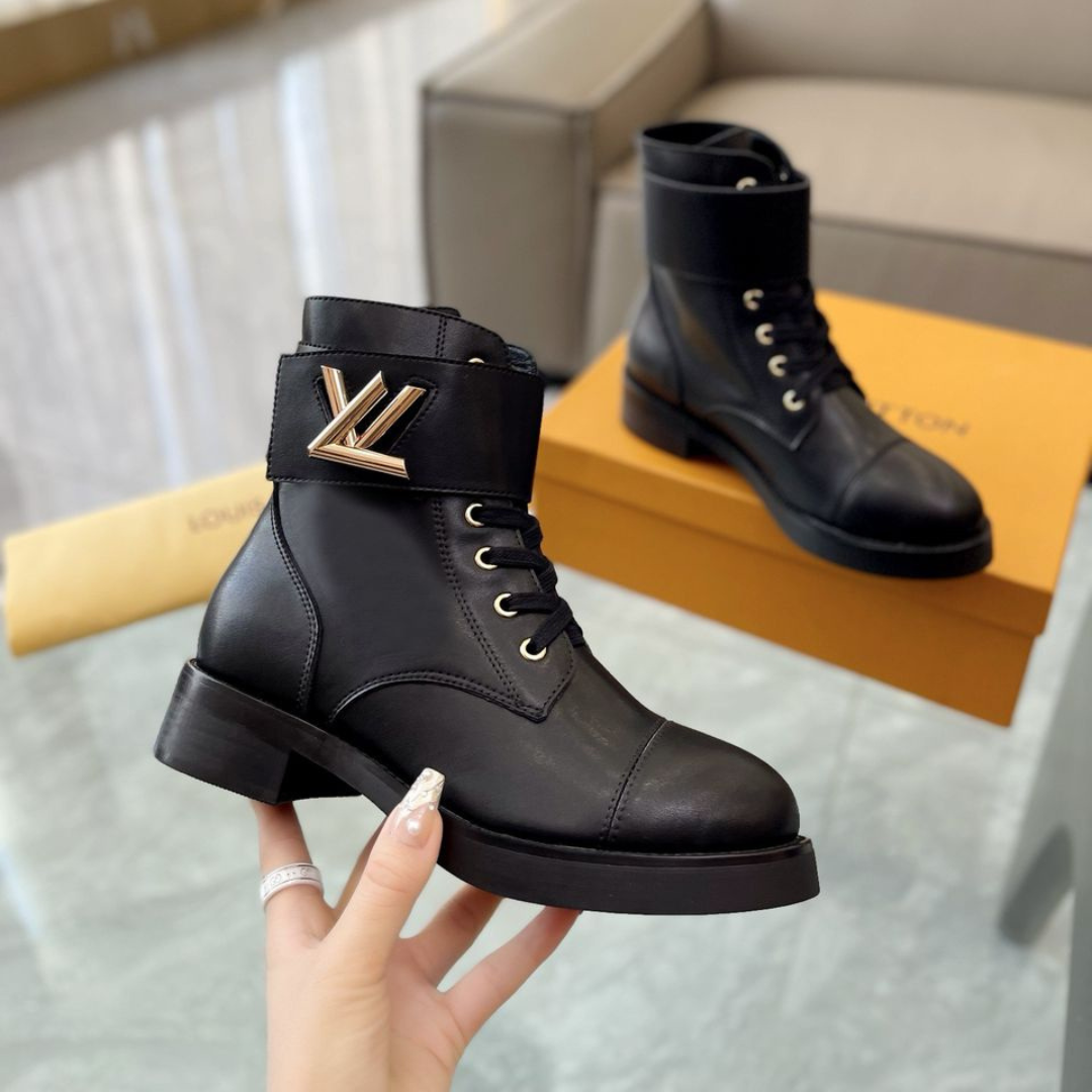 LV Wonderland Black Logo Boot