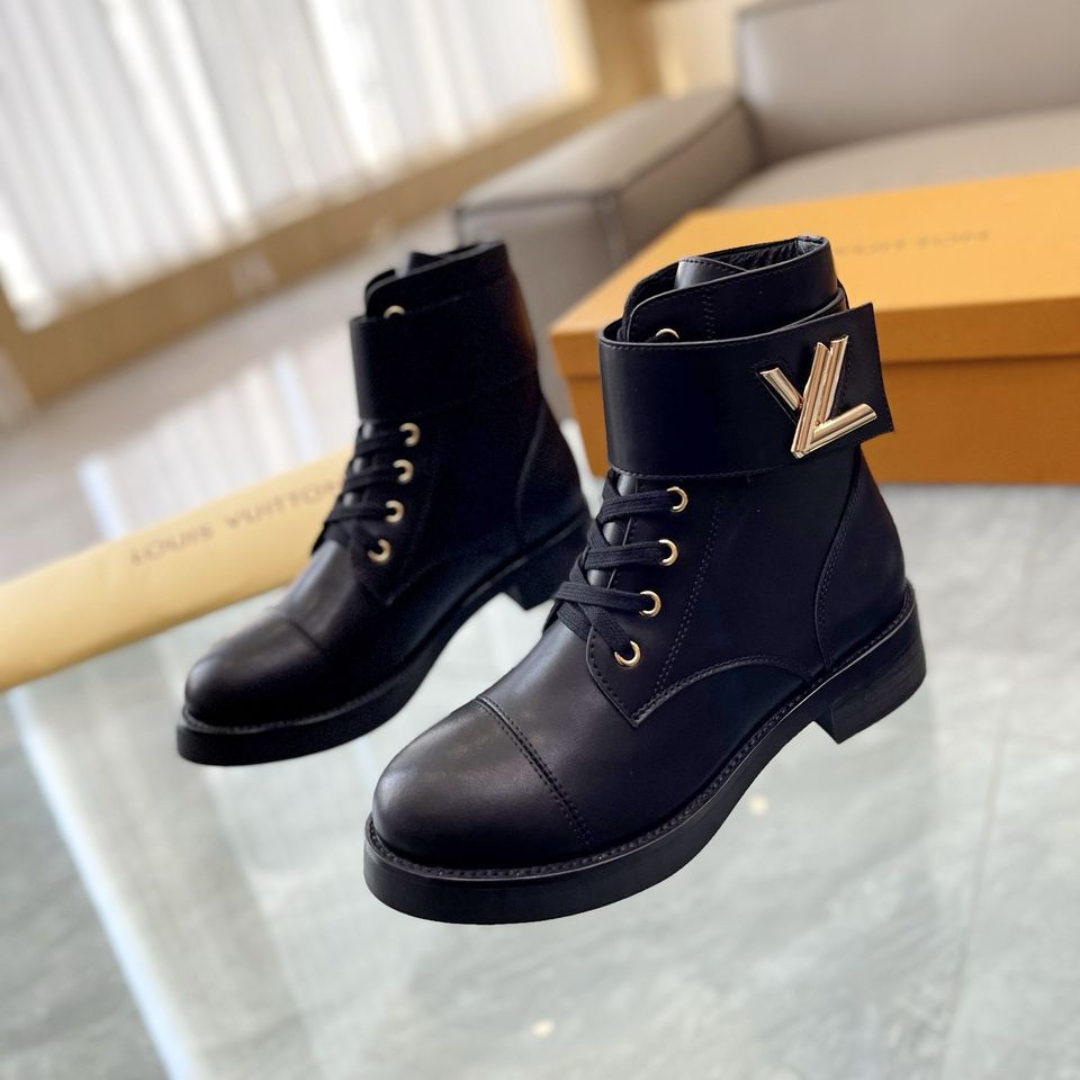 LV Wonderland Black Logo Boot