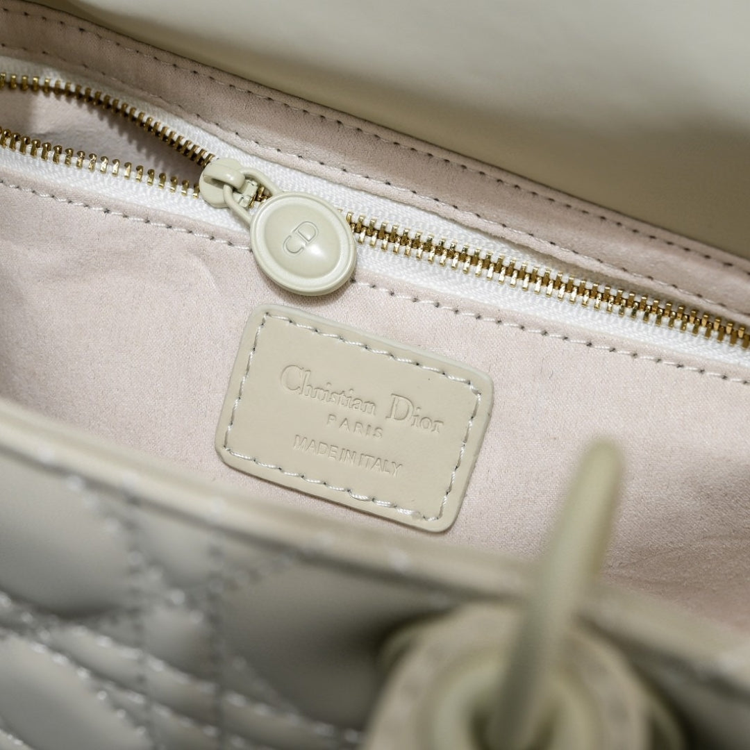 Dio Lady My ABCDio Small Off White Matte 24cm Bag