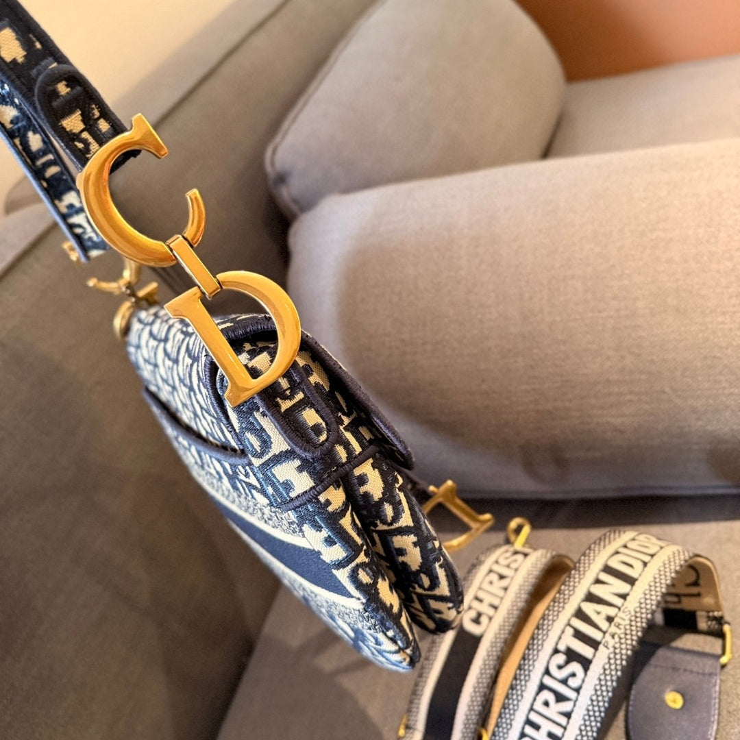 Bolsa Dio Saddle Pequena Canzas Oblique Azul 25cm