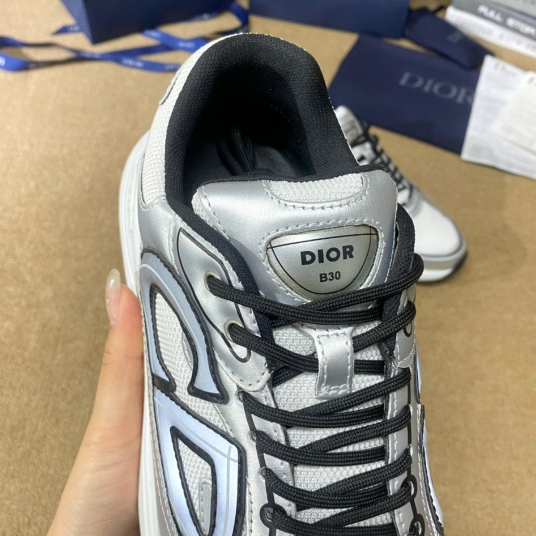 Dio B30 Countdown White and Gray Sneakers