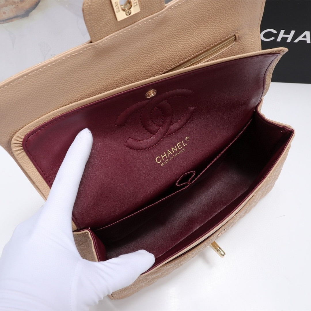 CHN Classic Bag with Beige and Gold Details 25cm