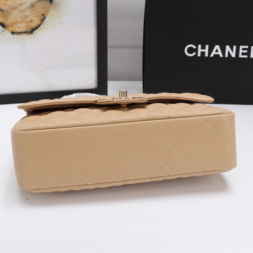 CHN Classic Bag with Beige and Gold Details 25cm