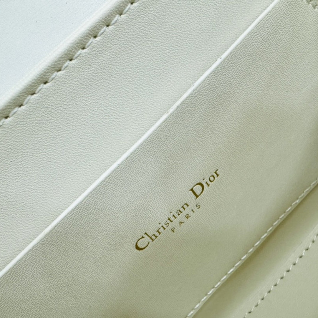 Dio 30 Montaigne Avenue Top Handle Bag White 19cm