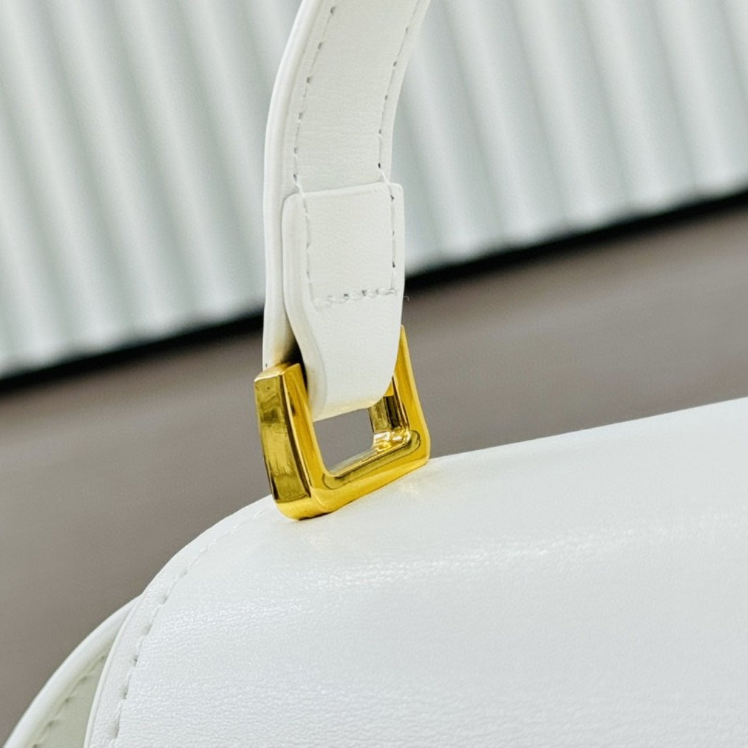 Dio 30 Montaigne Avenue Top Handle Bag White 19cm