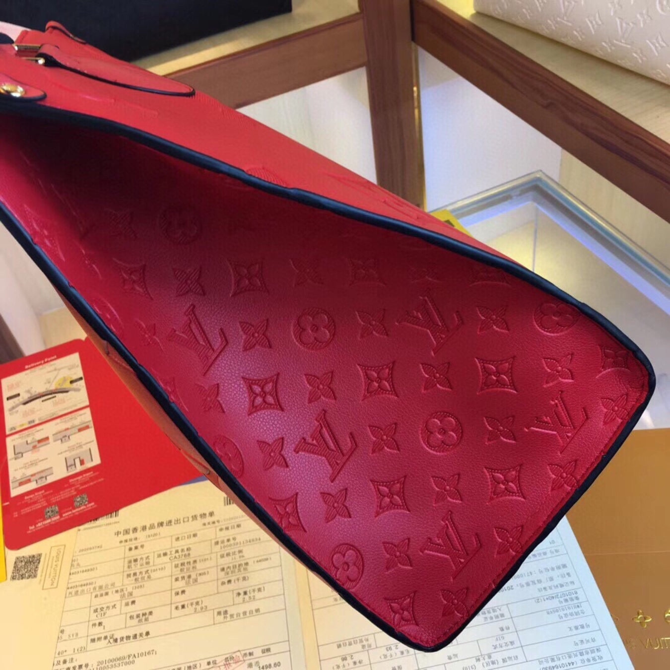 LV On The Go Bag Red Leather 41cm Large