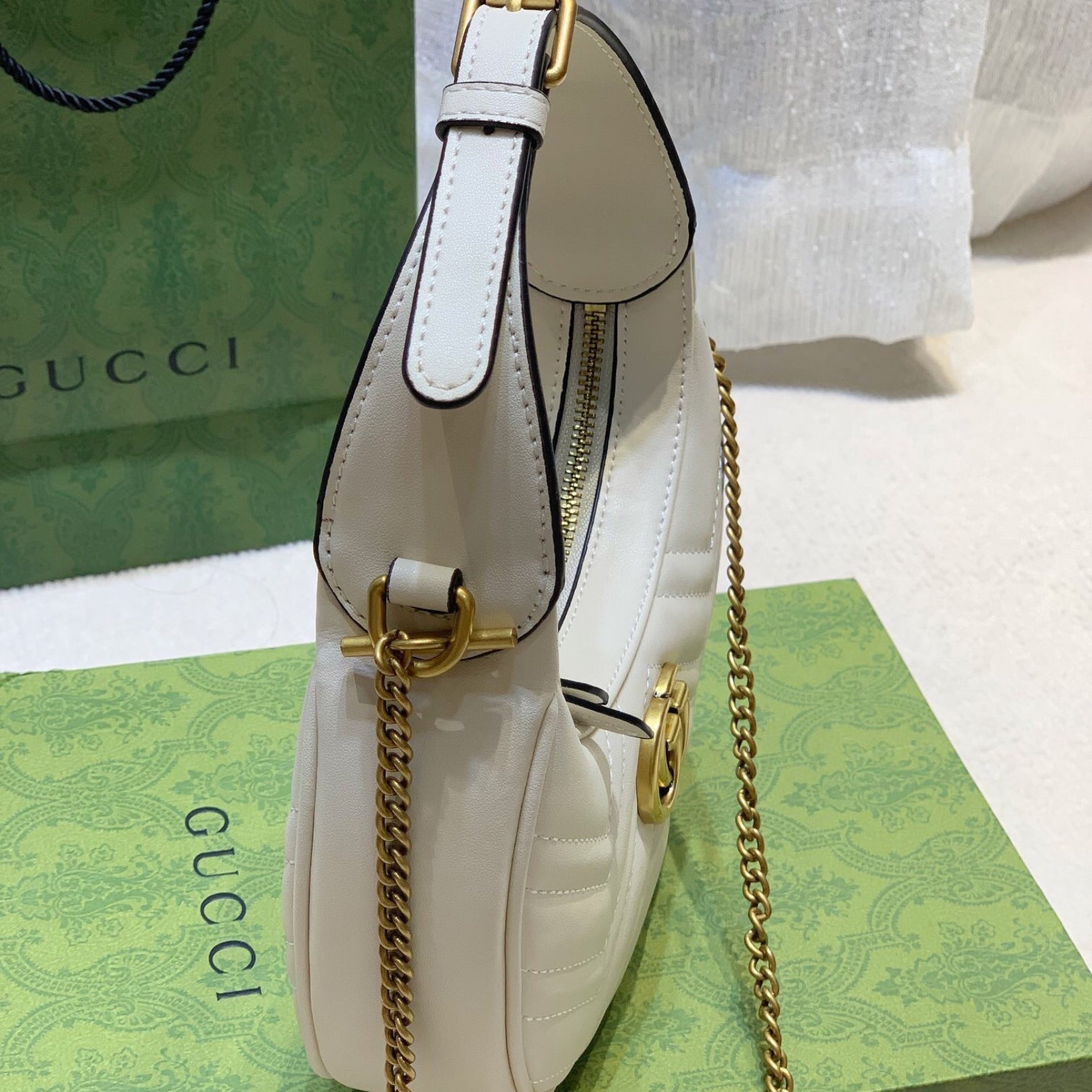 GG Marmont Mini half-moon bag White 21cm