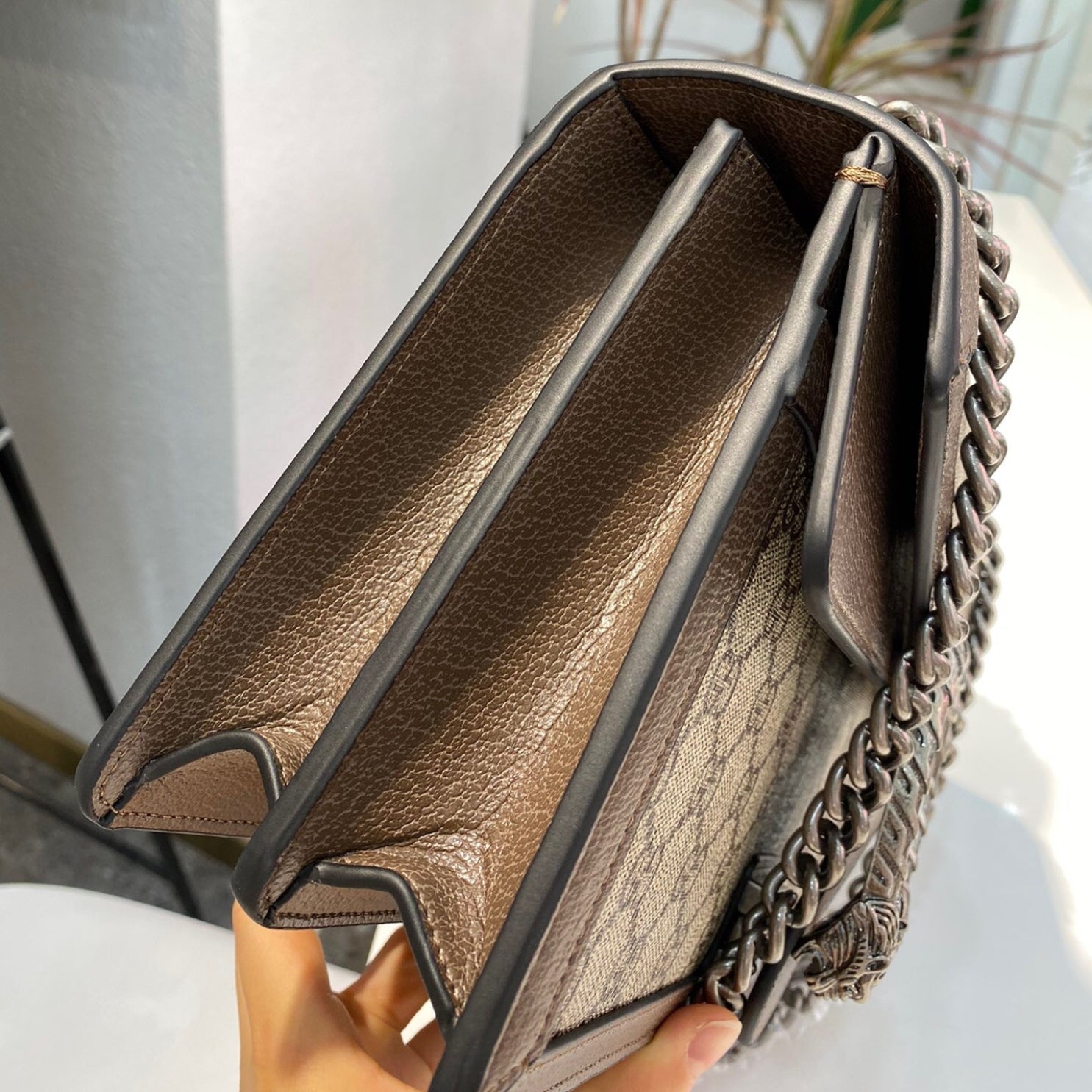 Bolsa GG Dionysus marrom e canvas média 28cm