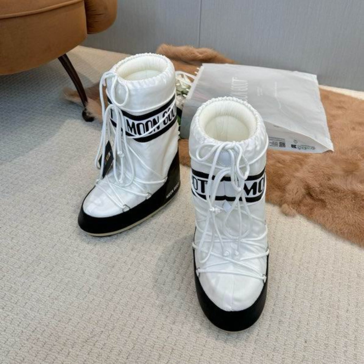 Mboot Waterproof High White and Black Boot
