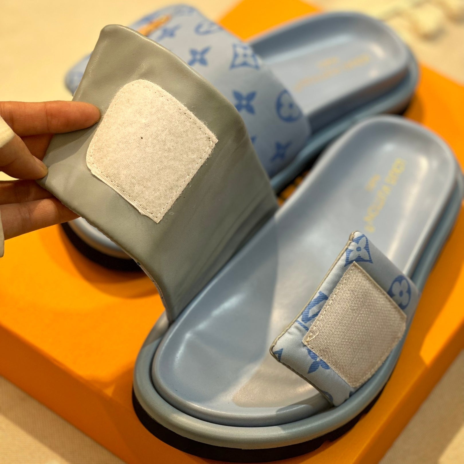 Lv Pool Pillow Flat Comfort Blue Flip Flops