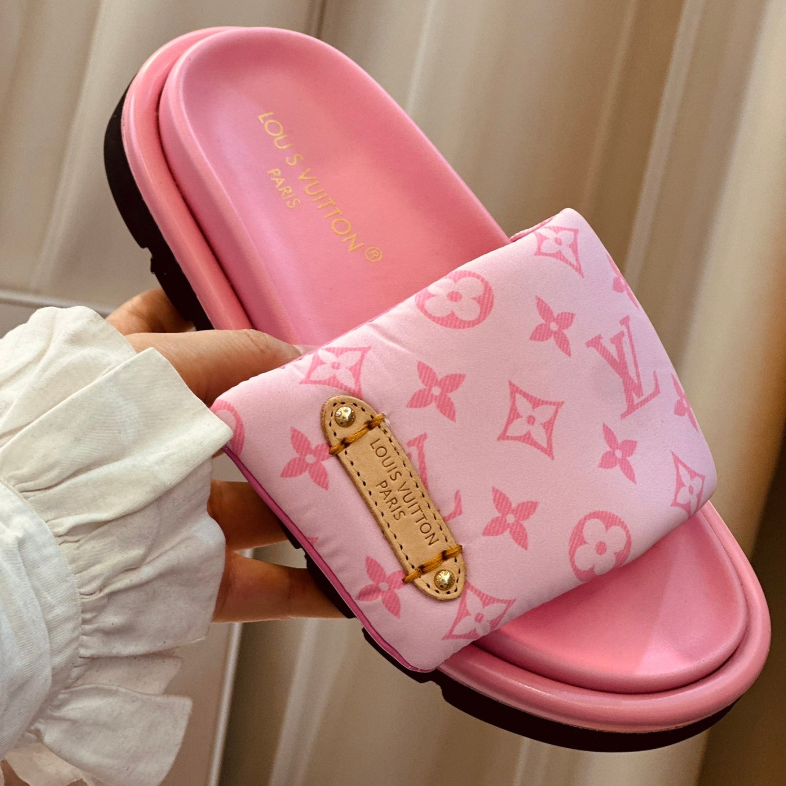 Lv Pool Pillow Flat Comfort Pink Flip Flops