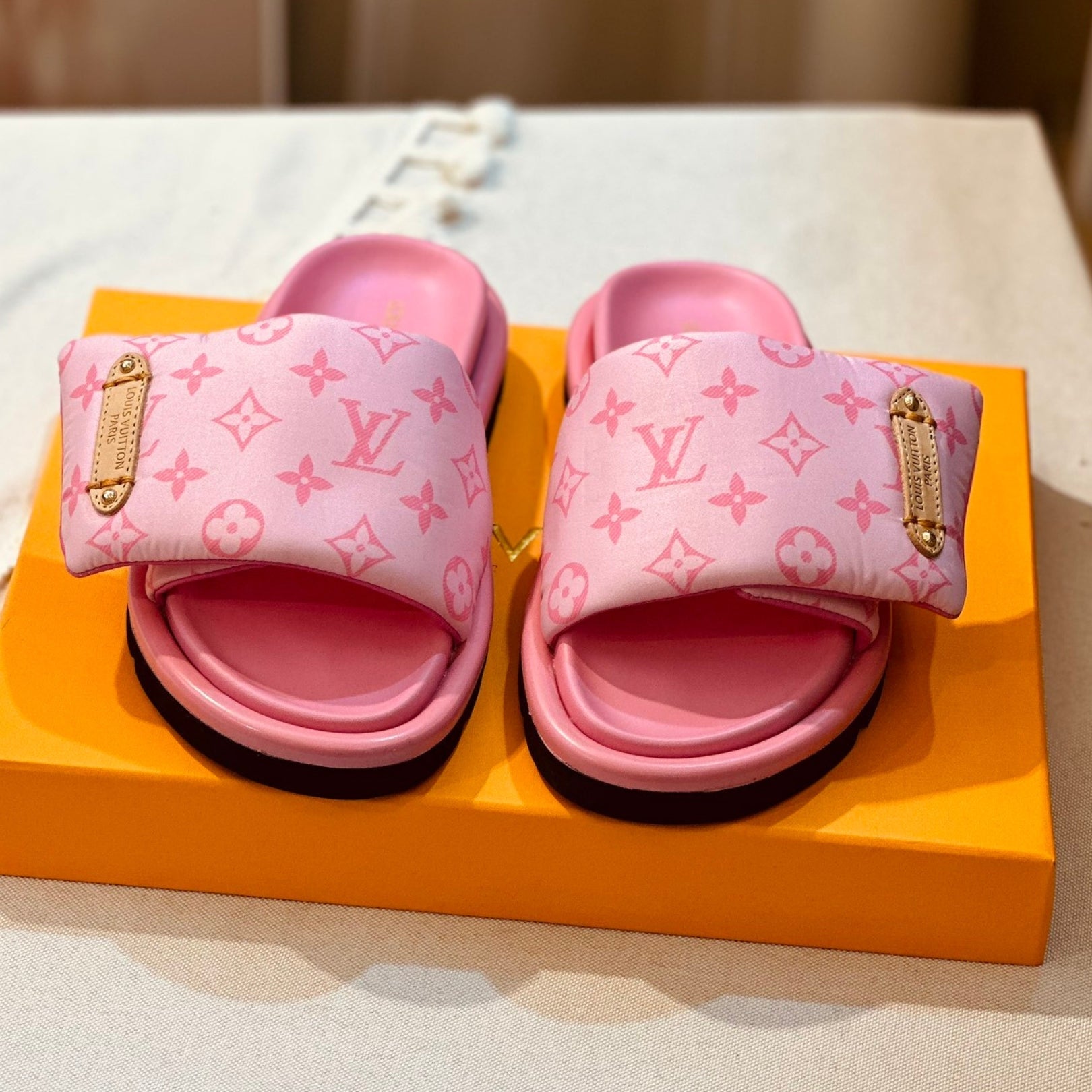 Lv Pool Pillow Flat Comfort Pink Flip Flops