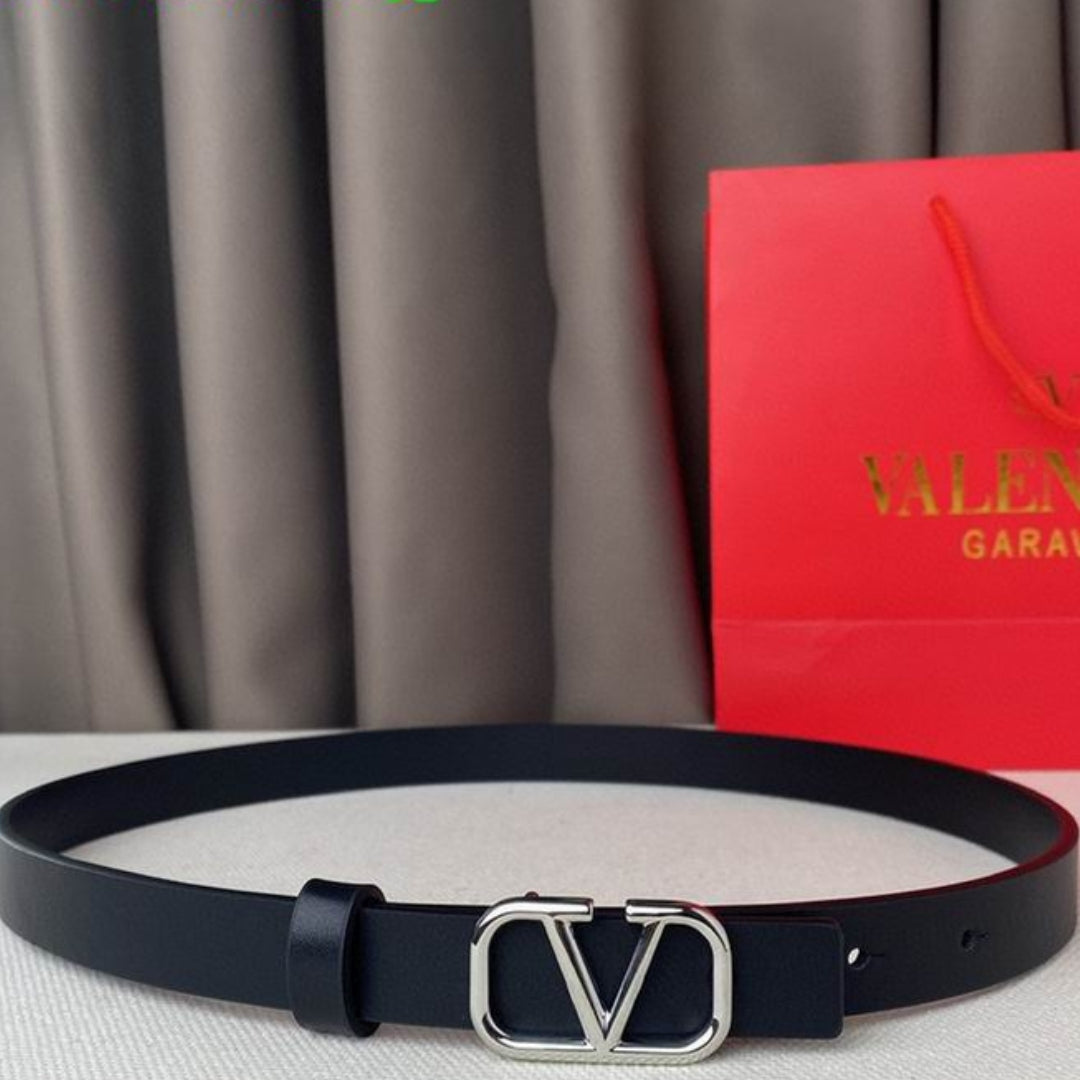 Small Black and Silver VLTN Belt 2cm wide