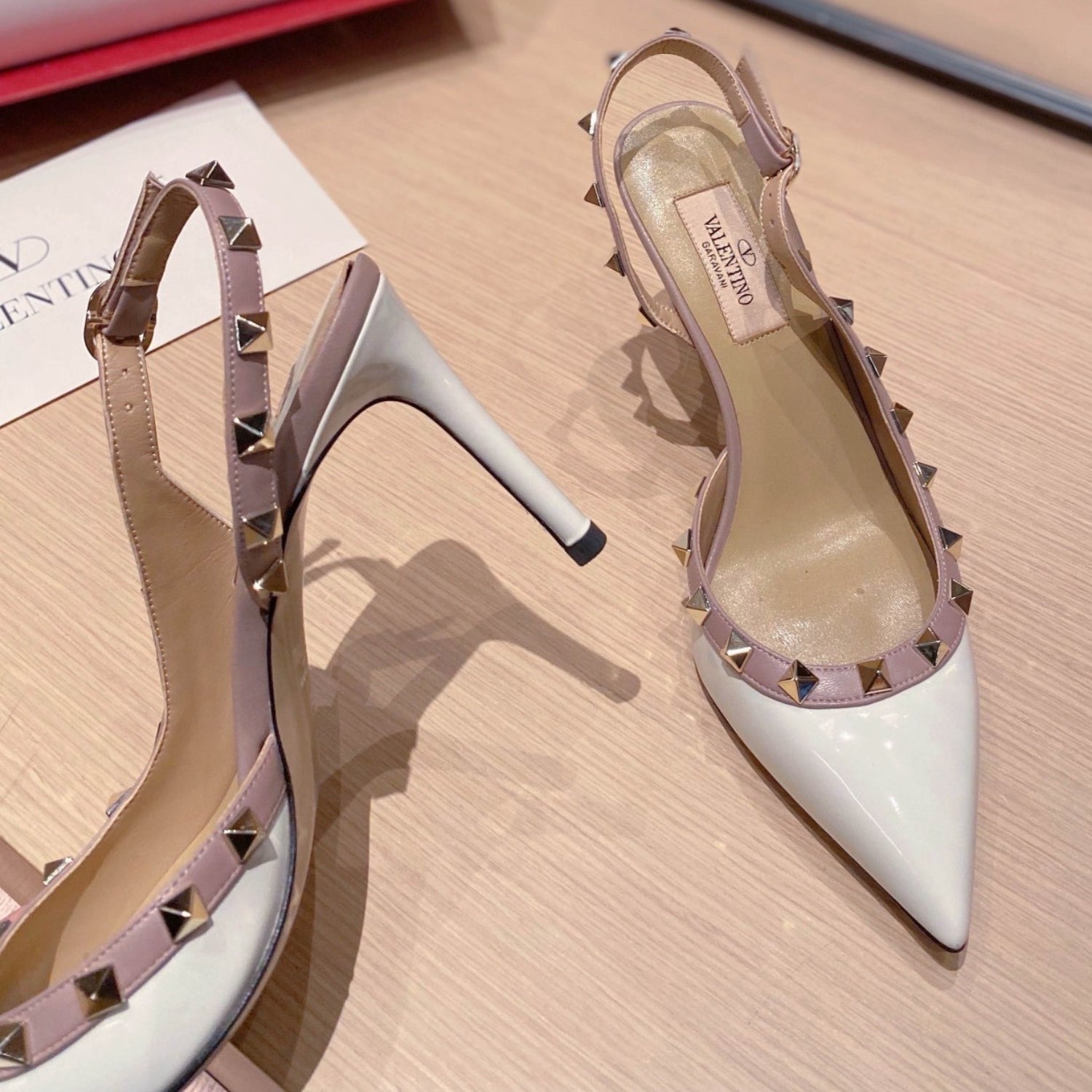 VLT White Leather Pumps with Side Details, 9cm Heel
