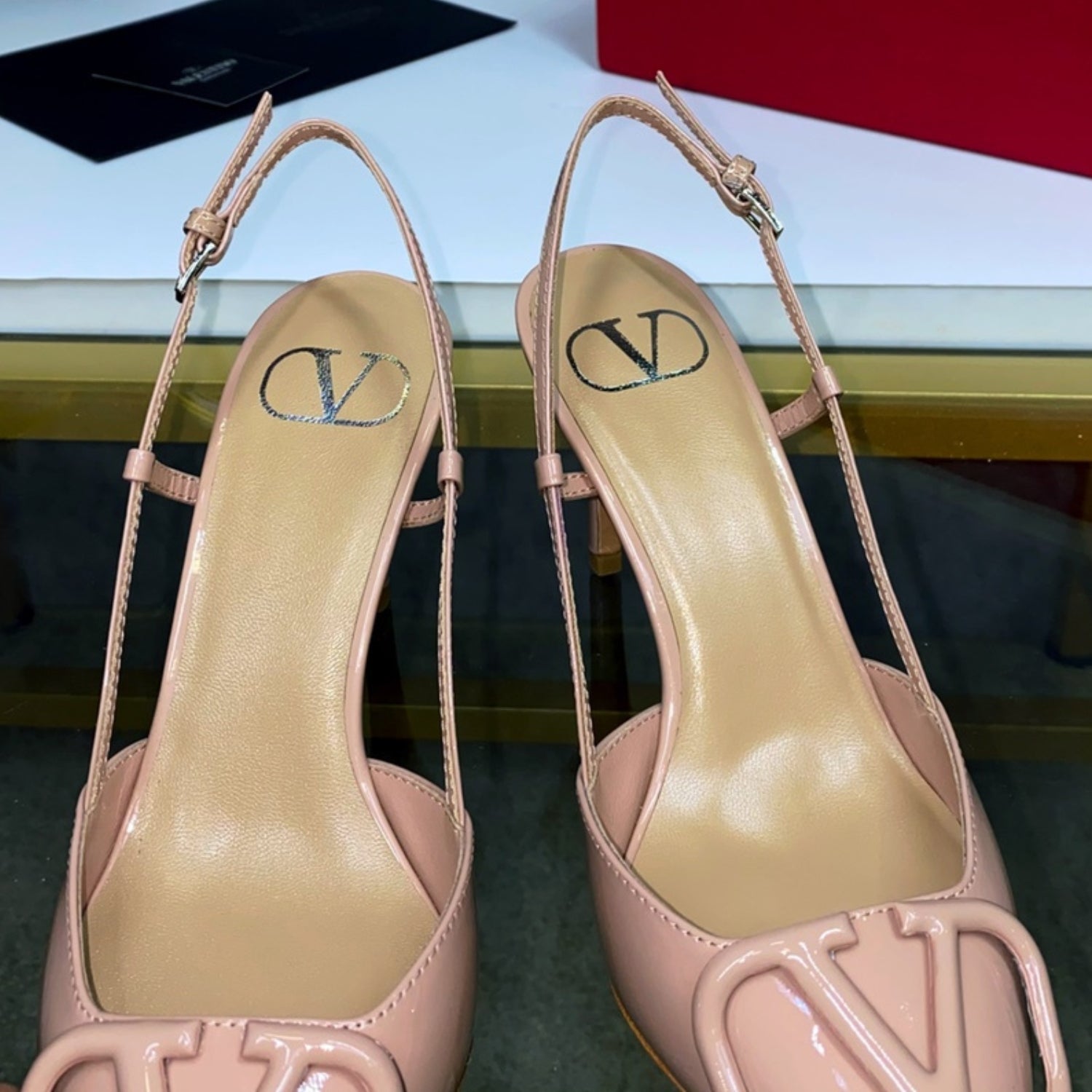 VLT Pink Leather Pumps with Front Logo 8cm Heel