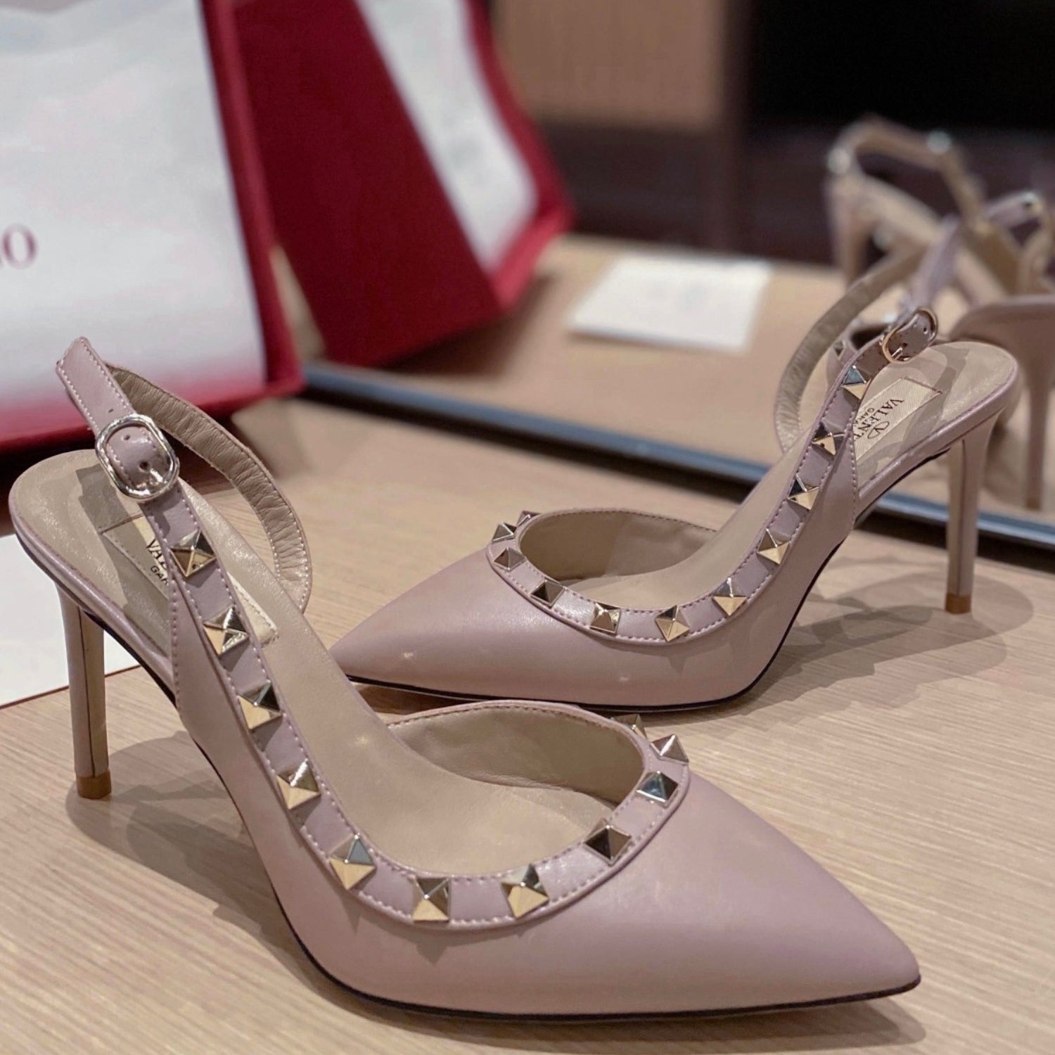 VLT Beige Leather Pump with Side Details, 9cm Heel
