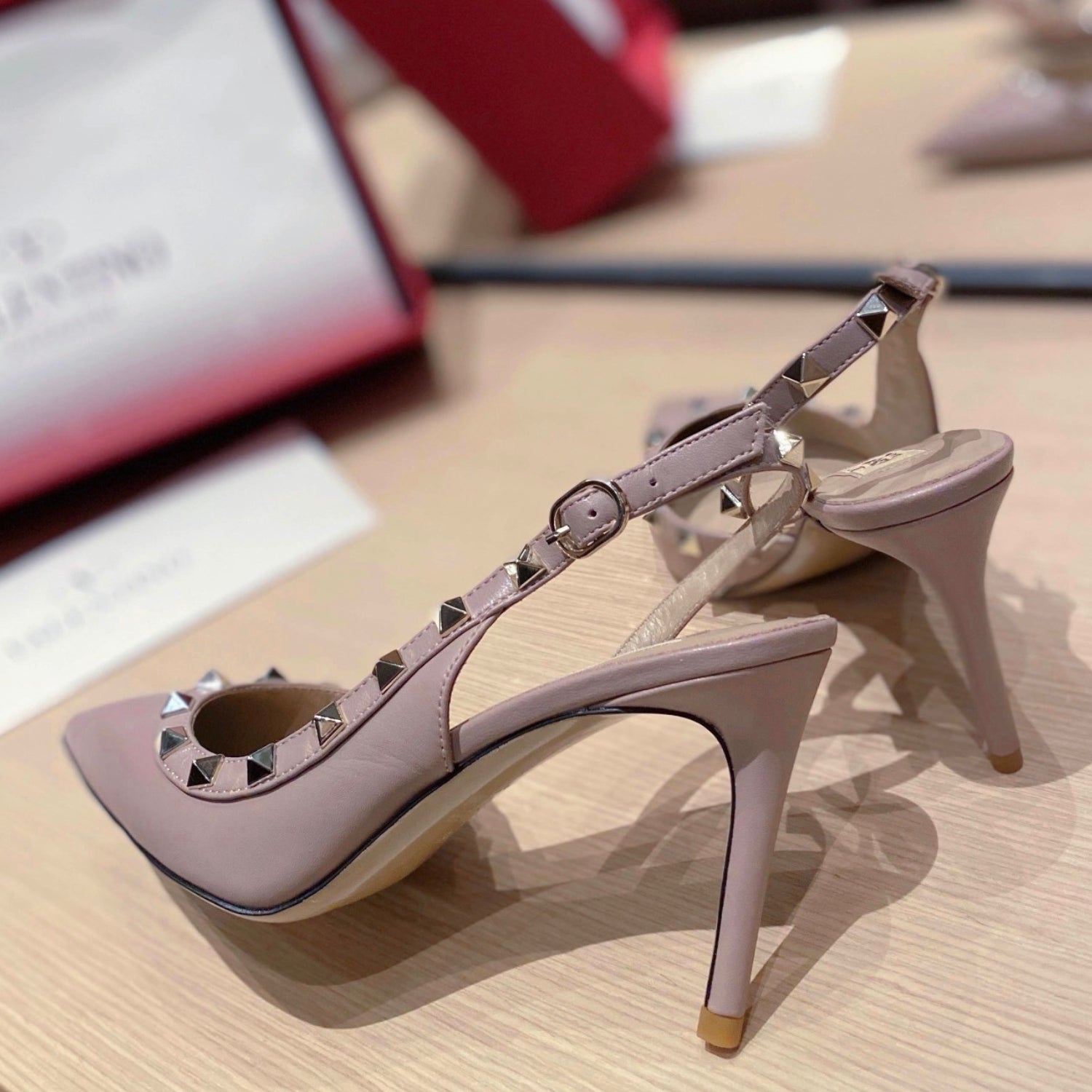 VLT Beige Leather Pump with Side Details, 9cm Heel