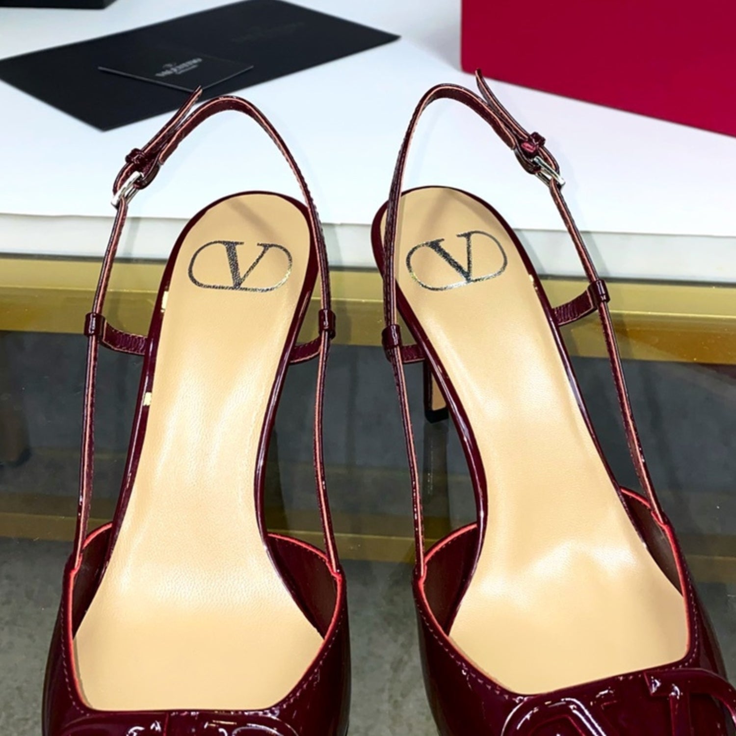VLT Wine Leather Pumps with Front Logo 8cm Heel