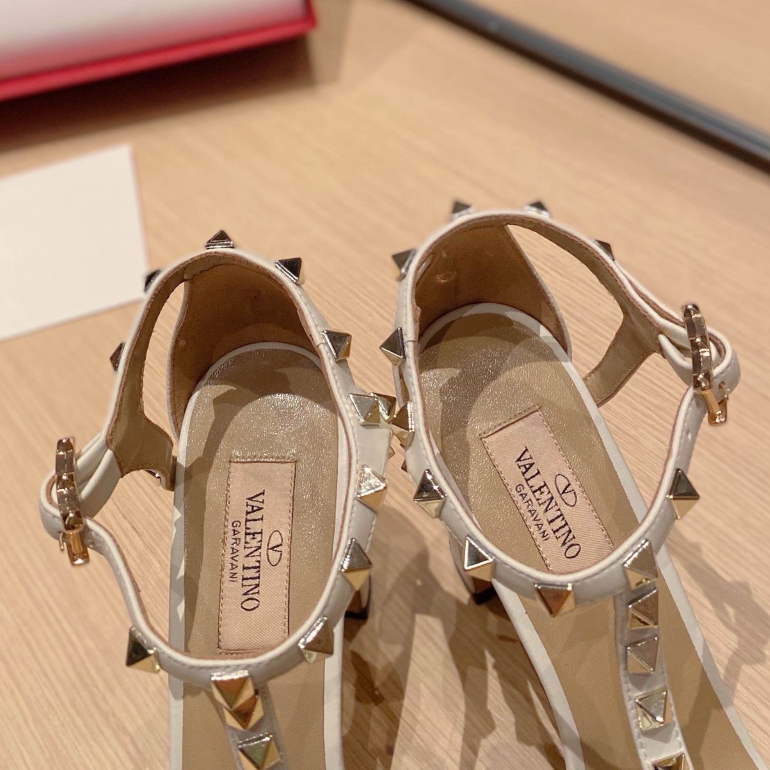 VLT White Leather Sandal with details, 8.5cm heel