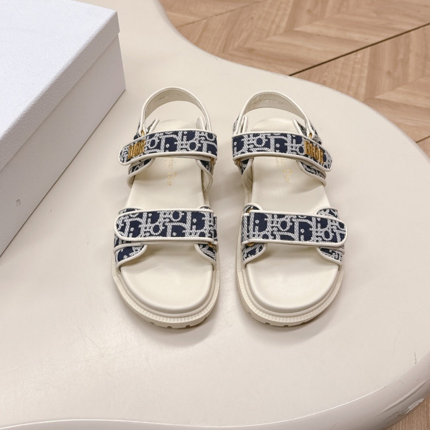 Dio Dioract White and Blue Sandal