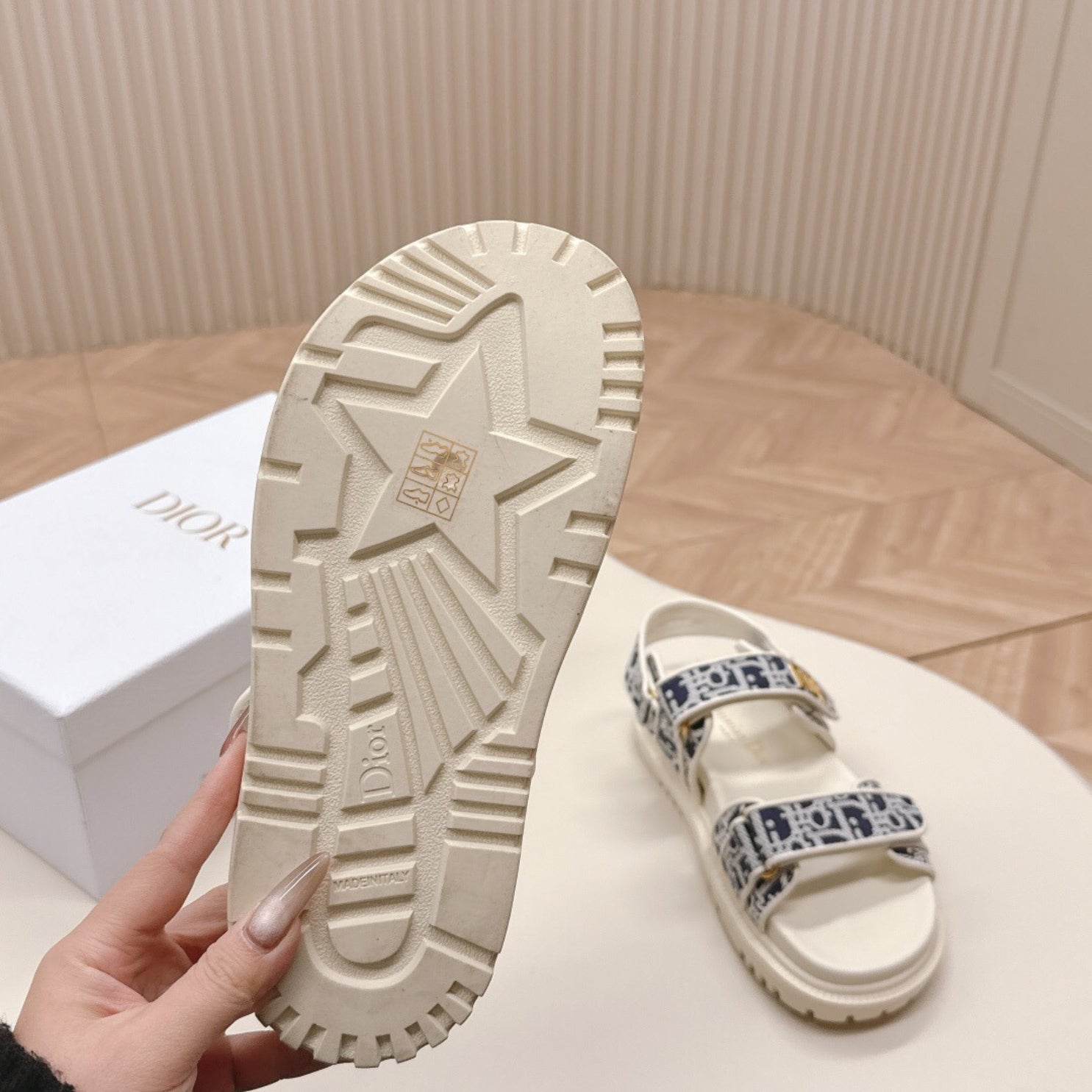 Dio Dioract White and Blue Sandal