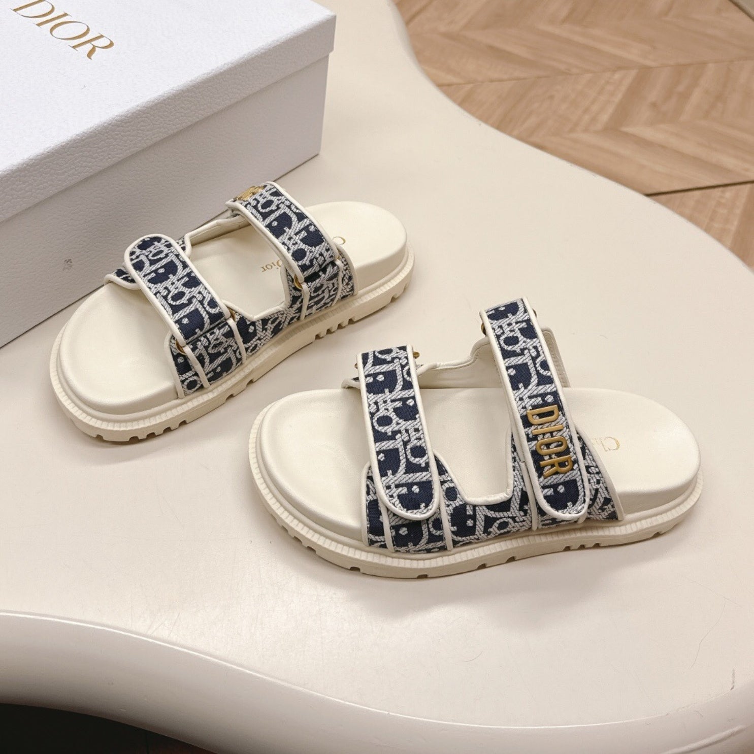 Dio Dioract Slide Sandal White and Blue