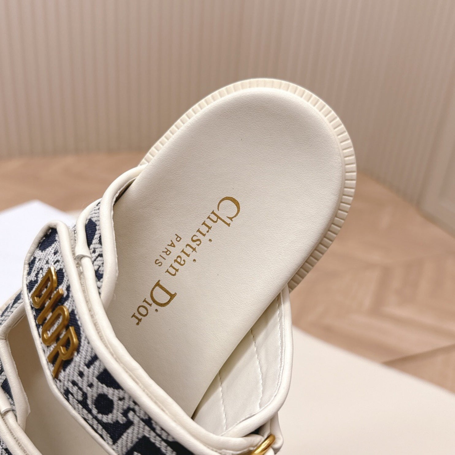 Dio Dioract Slide Sandal White and Blue