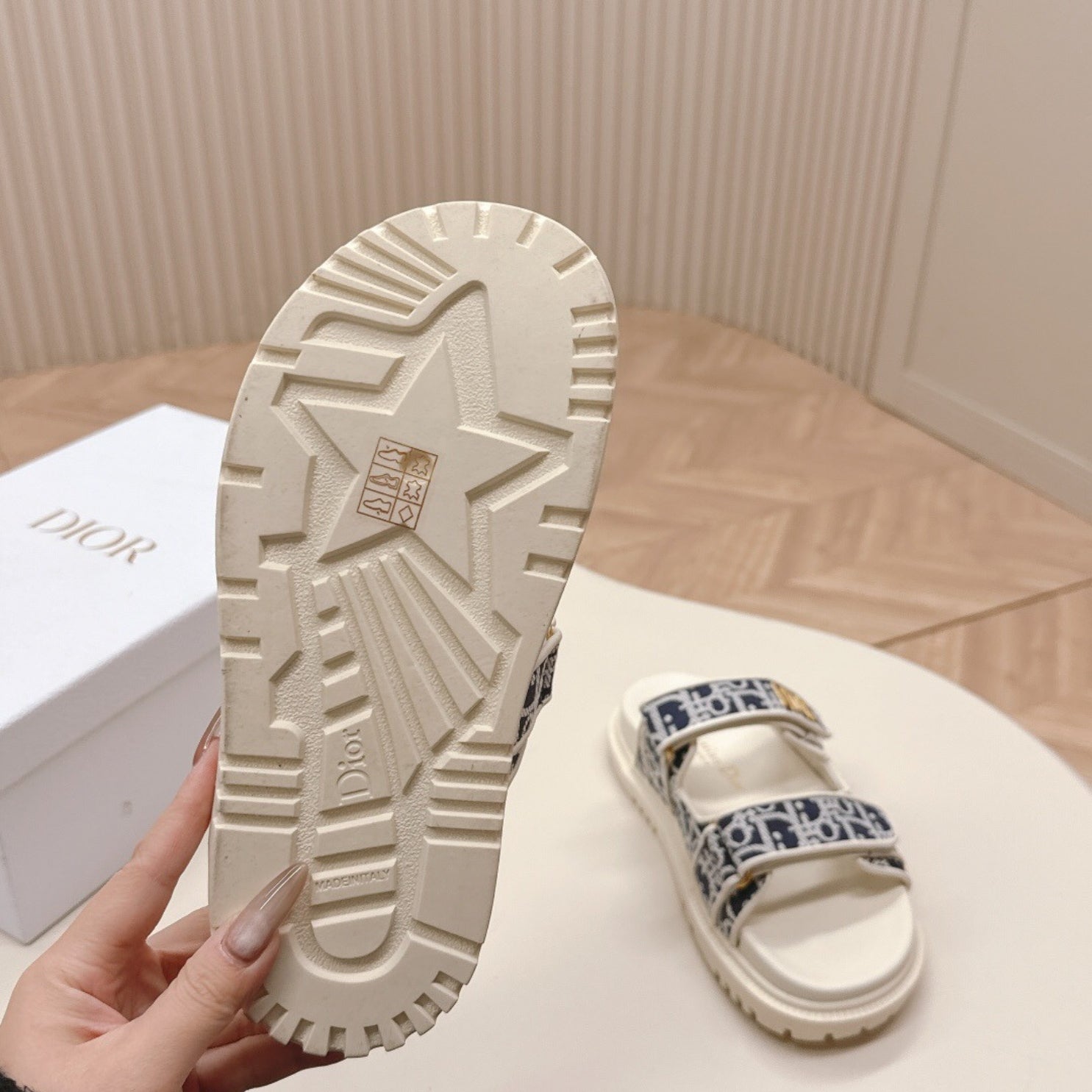 Dio Dioract Slide Sandal White and Blue