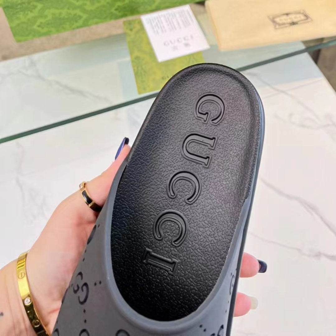 Black Canvas GG Slide Flip Flops Details