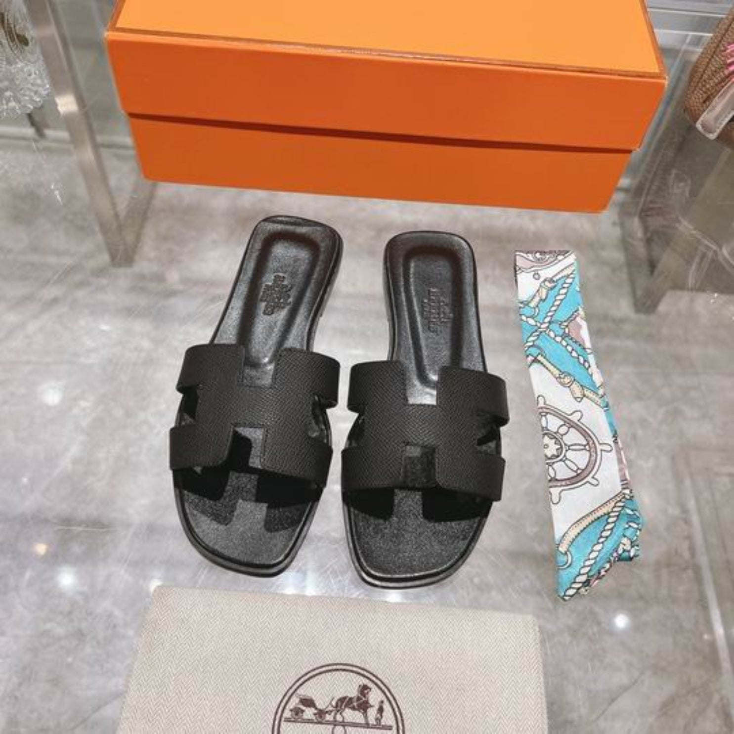 HRMS Oran Black II Sandal