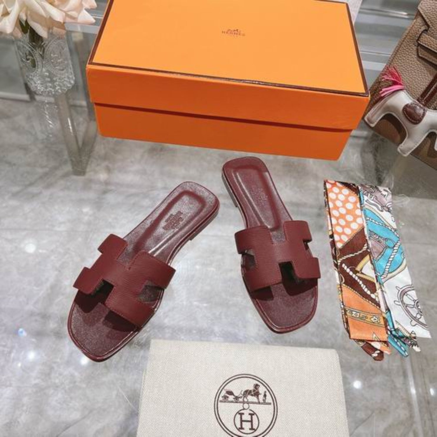 HRMS Oran Wine Sandals