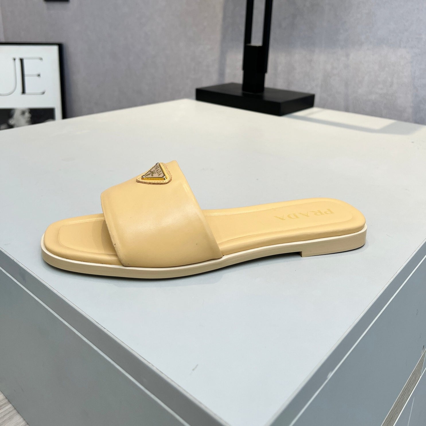 PRD Yellow leather sandal with logo