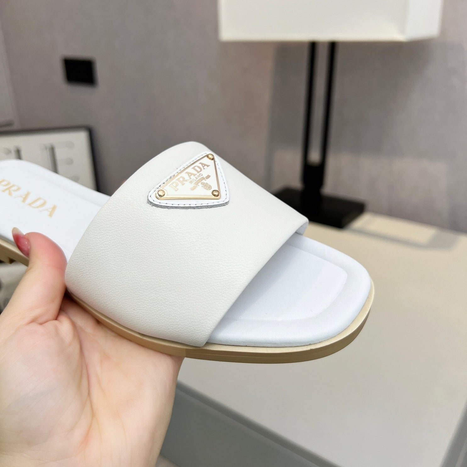 PRD White leather sandal with logo