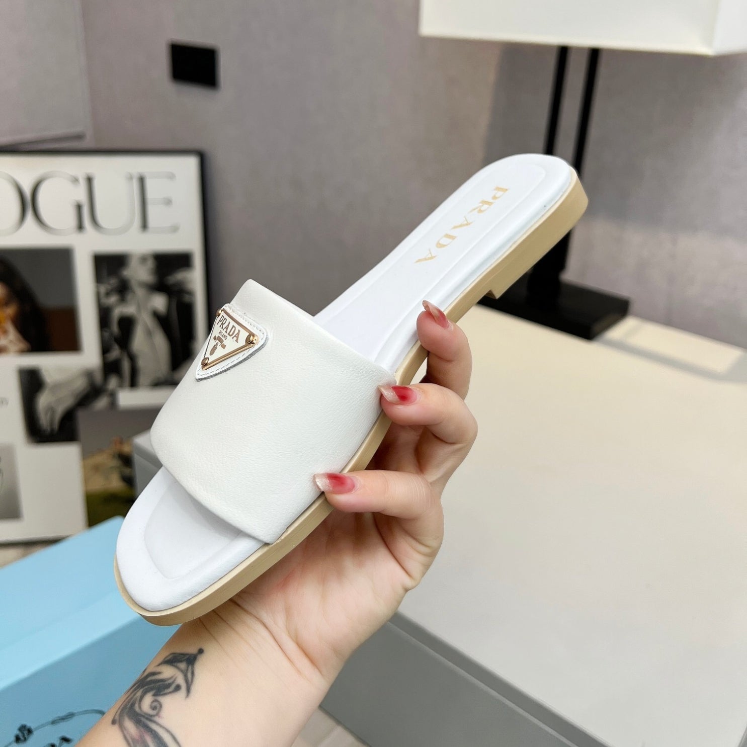 PRD White leather sandal with logo