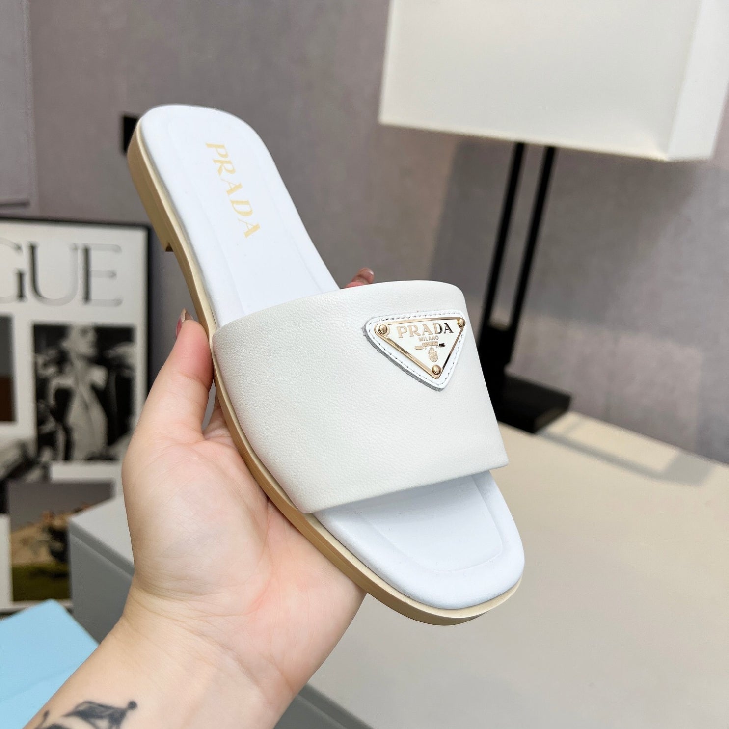 PRD White leather sandal with logo