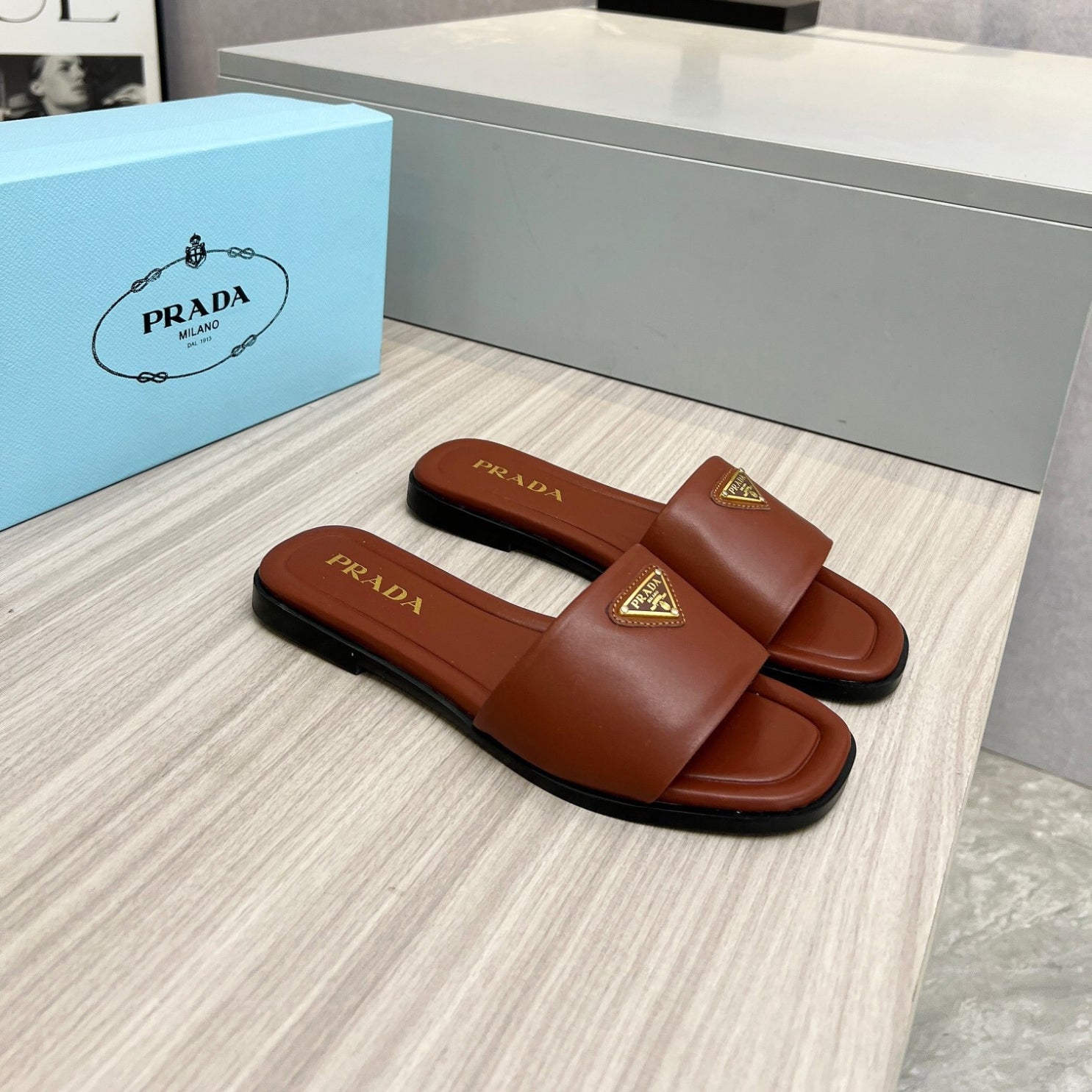 PRD Brown leather sandal with logo