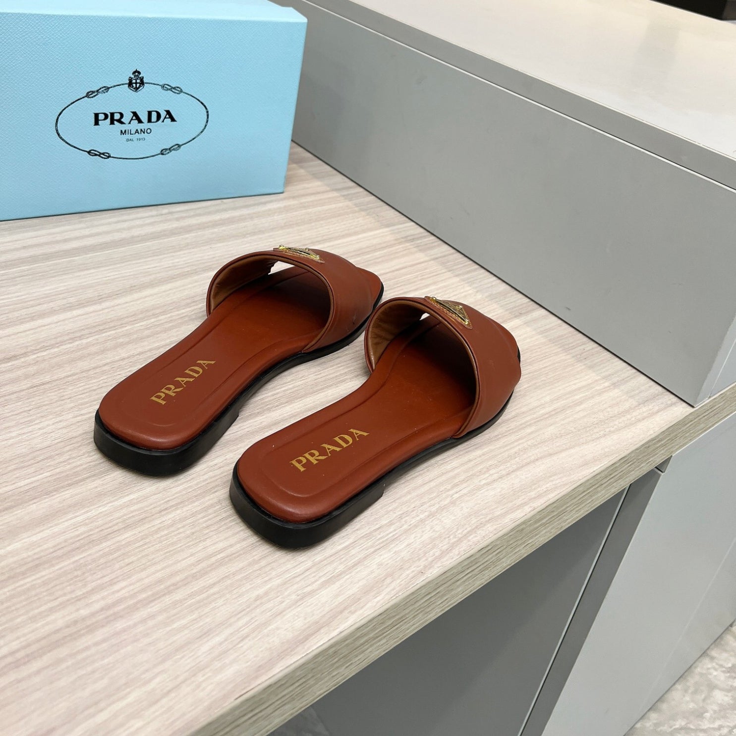PRD Brown leather sandal with logo