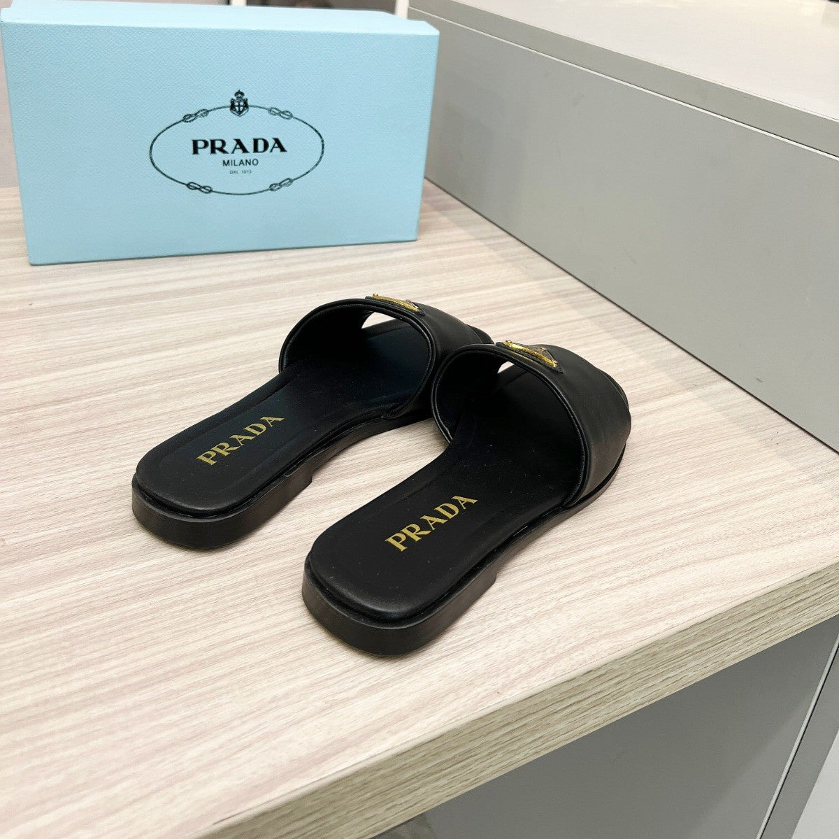 PRD Black leather sandal with logo