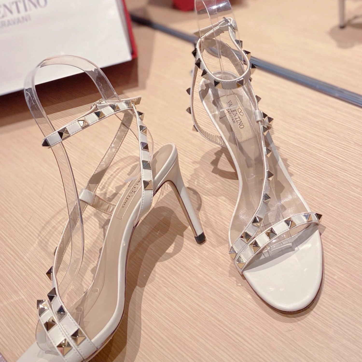 VLT Beige Leather Sandal with details, 8cm heel