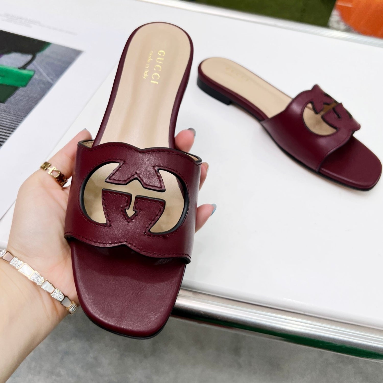 GG Leather Sandal with GG Wine Interlocking