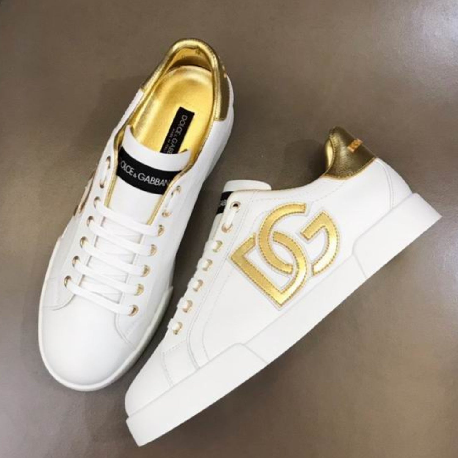 DG Portofino Leather Tennis Shoes with Gold and Side Logo