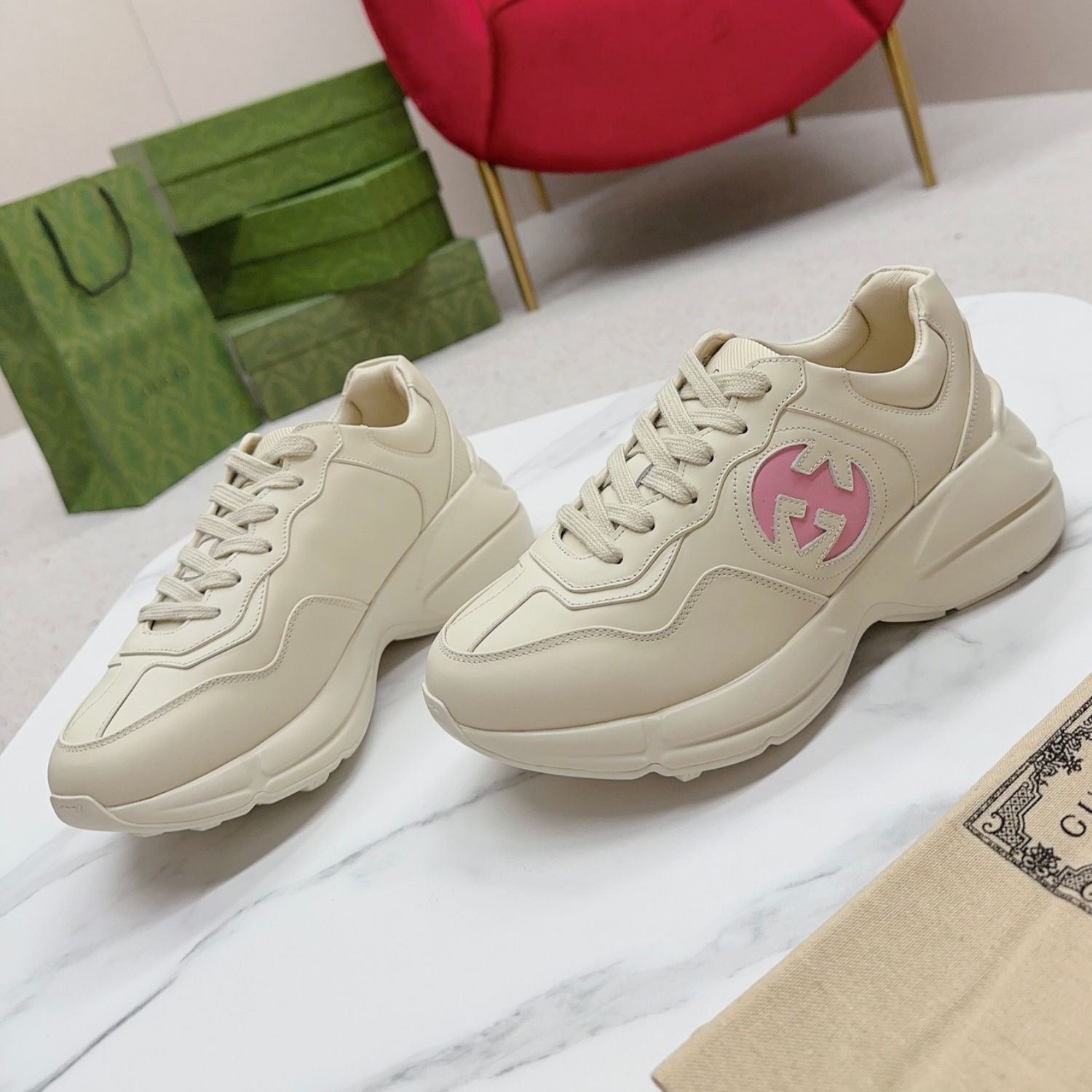 GG Rhyton Tennis Shoes with Pink