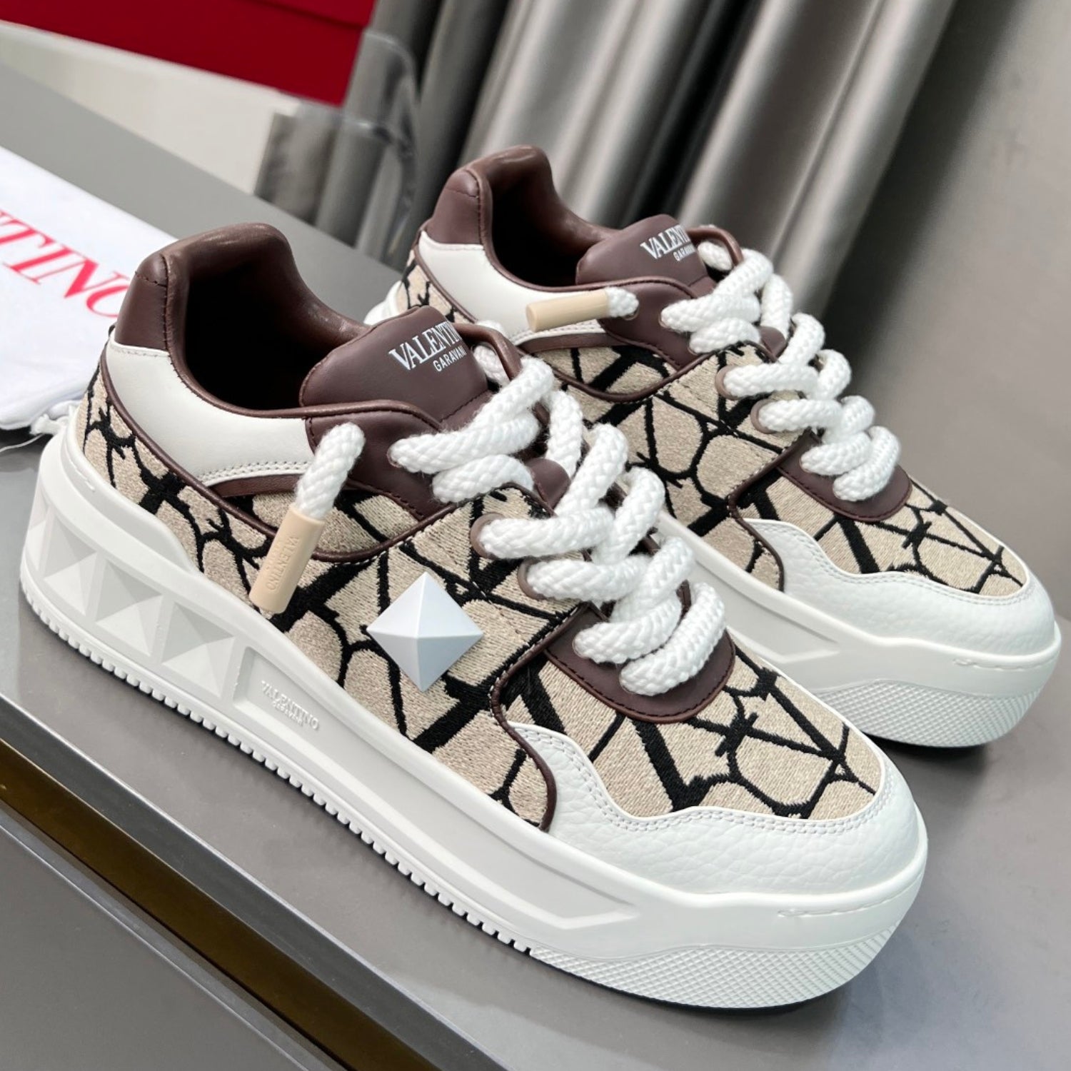 VLT One Stud XL White and Brown Leather Sneakers