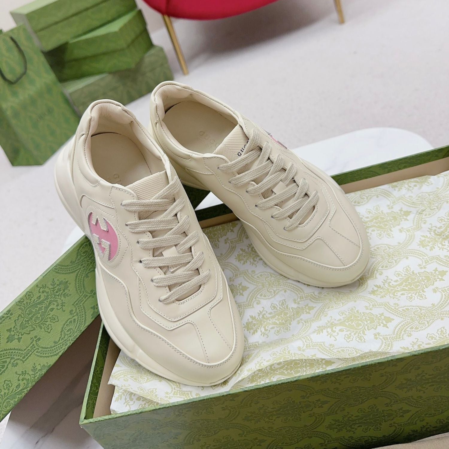 GG Rhyton Tennis Shoes with Pink