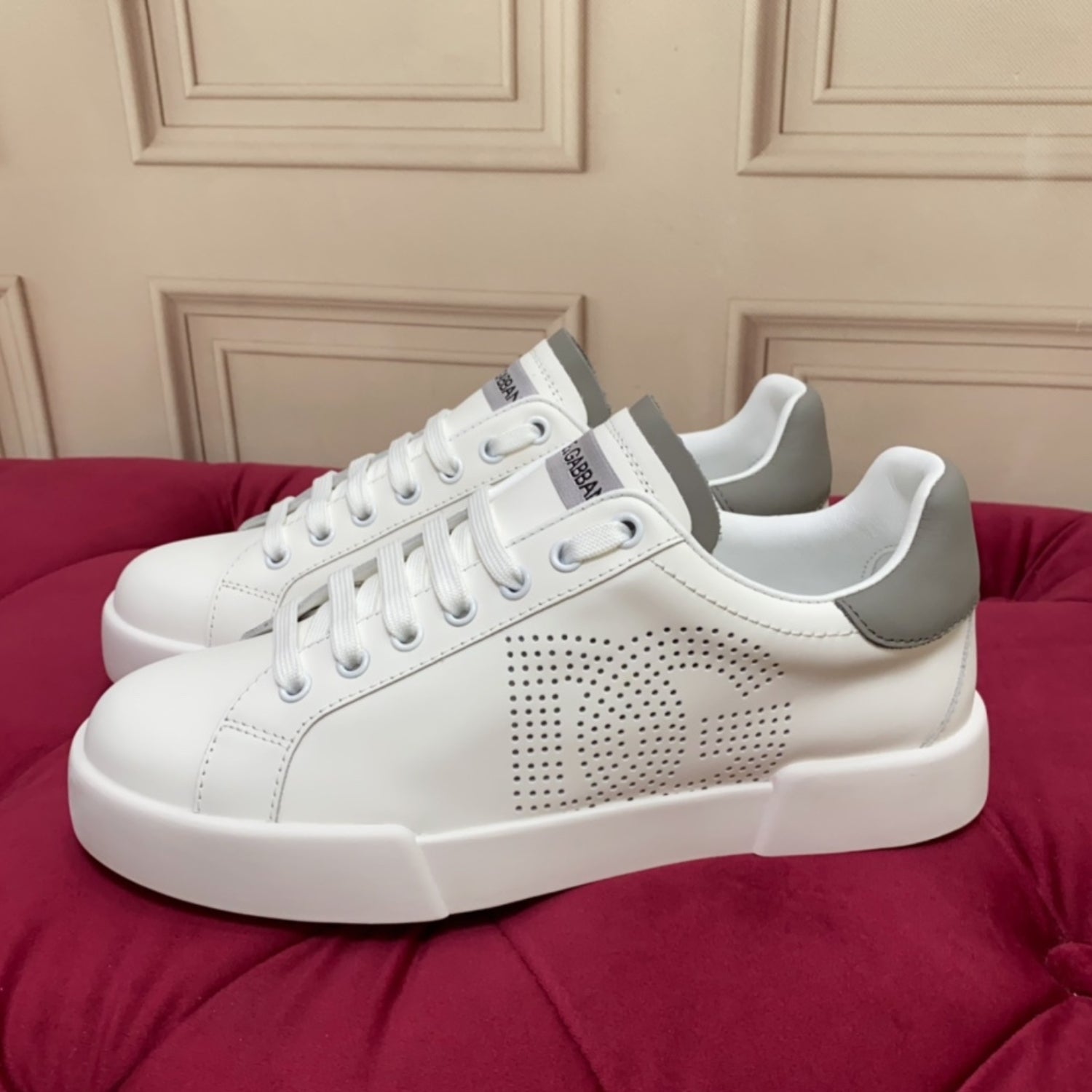 DG Portofino Leather Sneakers with White and Gray Logo