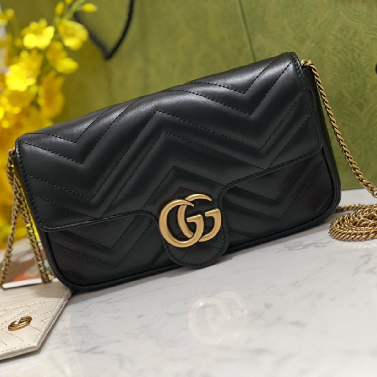 GG Marmont Mini Black Bag 21.5cm