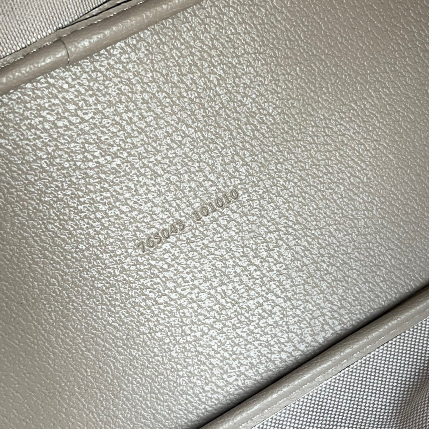 GG Ophidia Supreme Small Beige and White Bag 31cm