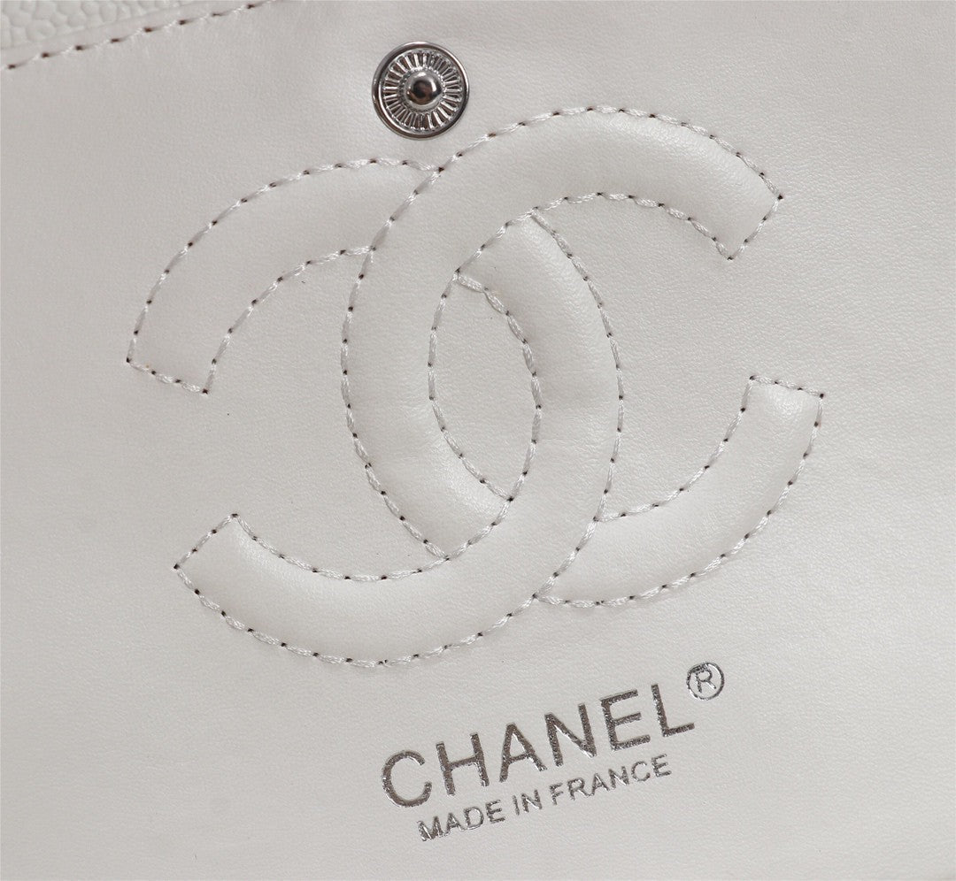 CHN Classic White Bag with Silver 25cm