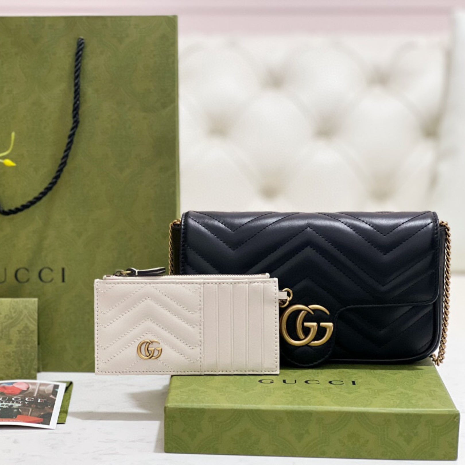 GG Marmont Mini Black Bag 21.5cm