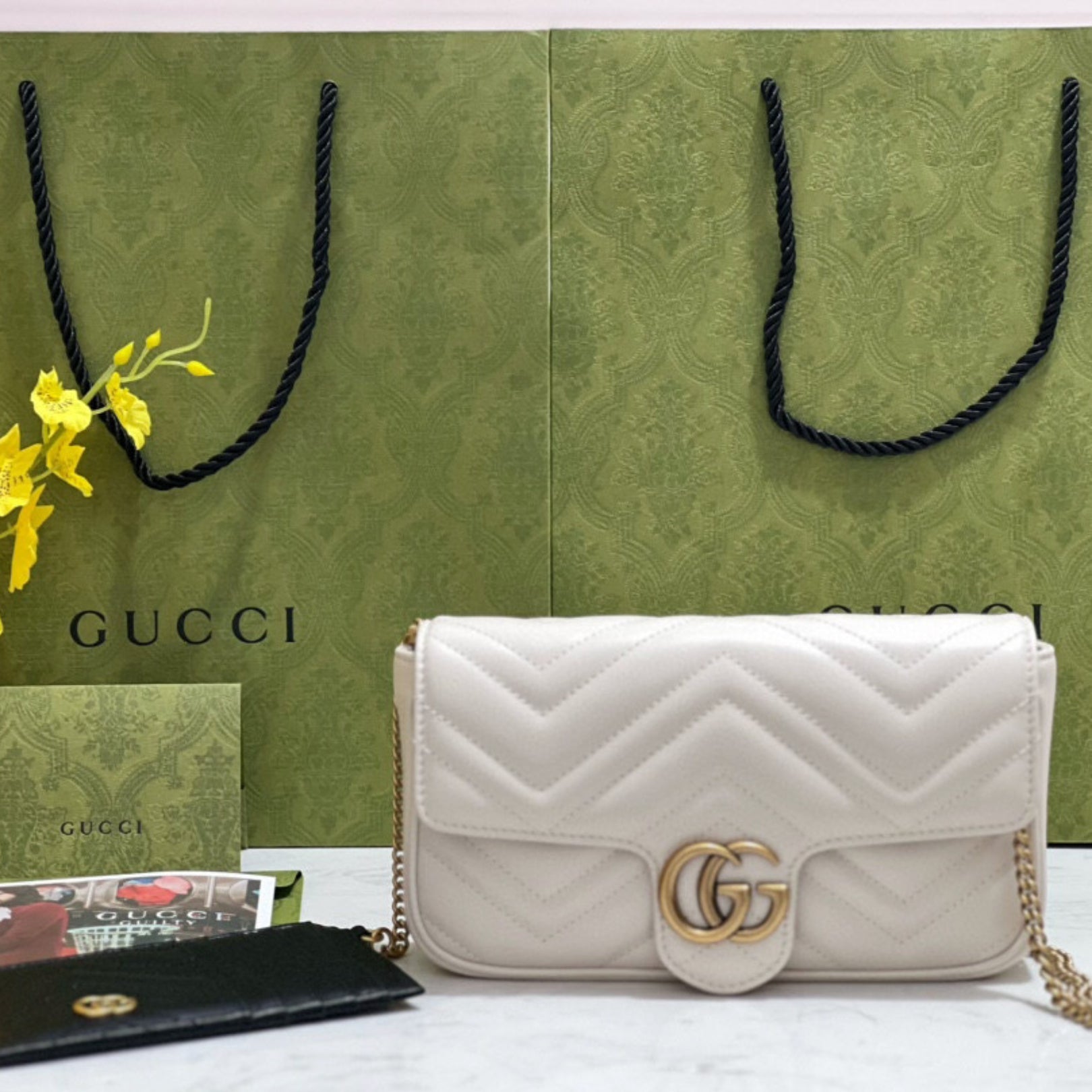 GG Marmont Mini White Bag 21.5cm